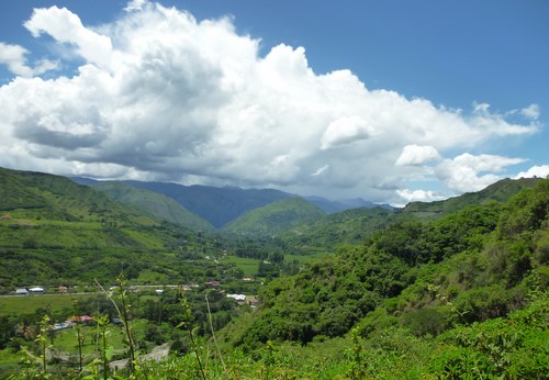 006 Vilcabamba From Ridge Walk 17th Feb 2012.jpg